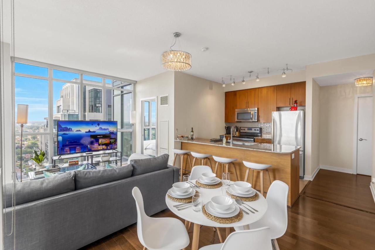 Ultra Luxurious 2.5 Bedroom 2 Full Bathroom 1 Parking Condo Near Sq1 Striking Views Mississauga Eksteriør bilde